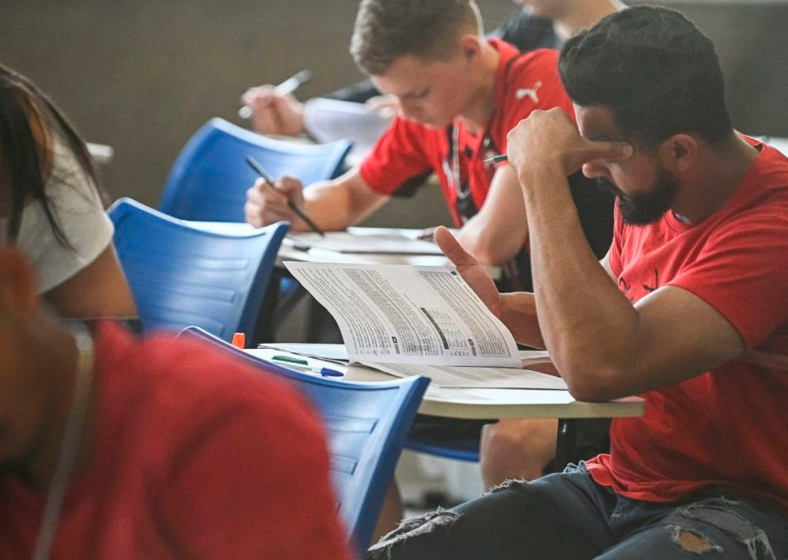 Inscritos no Vestibular das Fatecs terão cinco horas para responder a questões de múltipla escolha e fazer uma redação