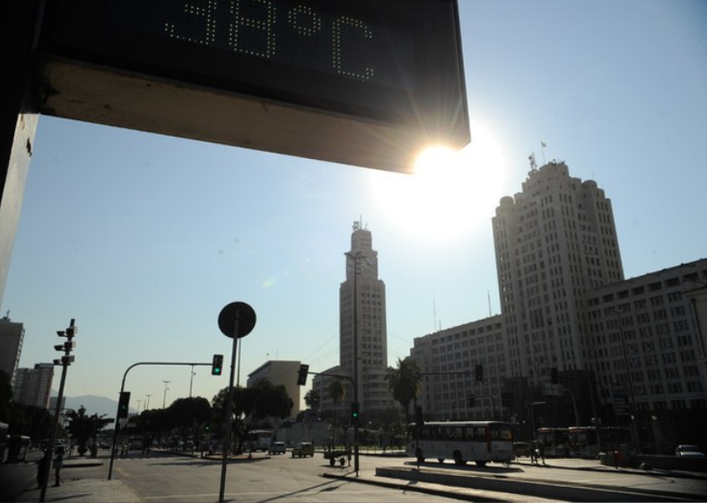 Sol e calor serão constantes na primavera