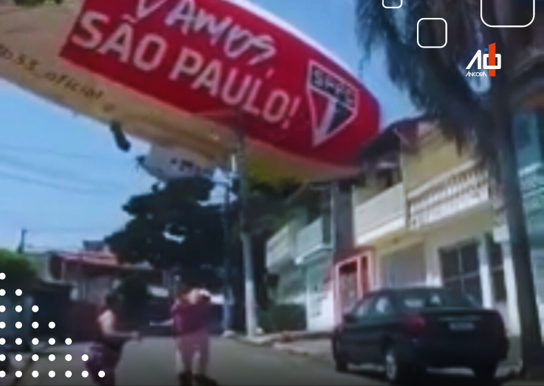 Acidente com dirigível do São Paulo FC em Osasco causa susto antes de jogo da Libertadores