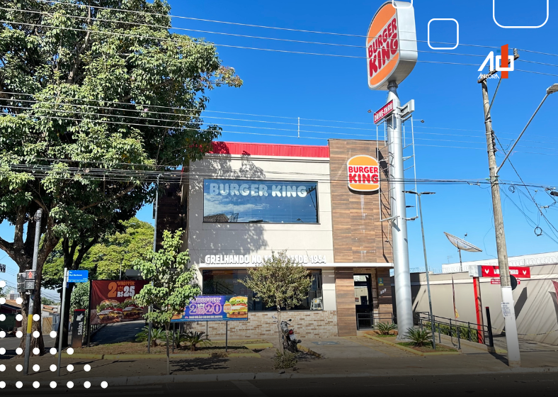 Burger King unidade Assis, localizado na Av. Rui Barbosa