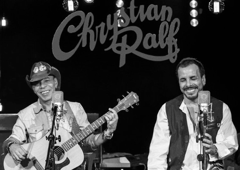 Chrystian & Ralf marcaram a história da música sertaneja brasileira, e em Assis, suas apresentações foram sempre momentos de muita emoção e alegria