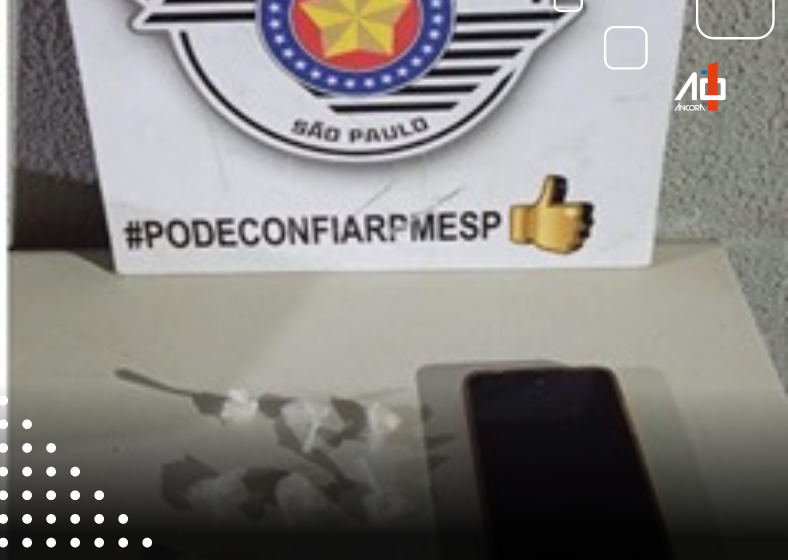 Suspeito invade residência ao tentar fugir da polícia em Assis