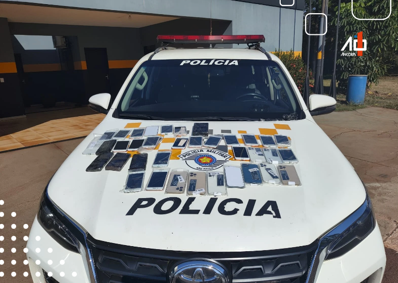 Equipe do Policiamento Rodoviário prendeu um casal por descaminho