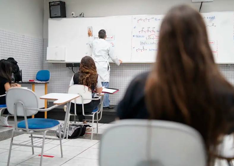 A expectativa do gabinete da senadora é de que o projeto de lei 5.230/2023 seja apreciado a partir da semana que vem