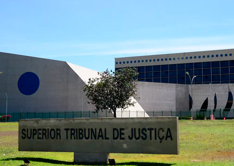 A decisão está em segredo de Justiça