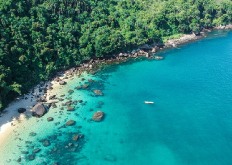 Conheça Ubatuba e se encante por esse paraíso brasileiro. 