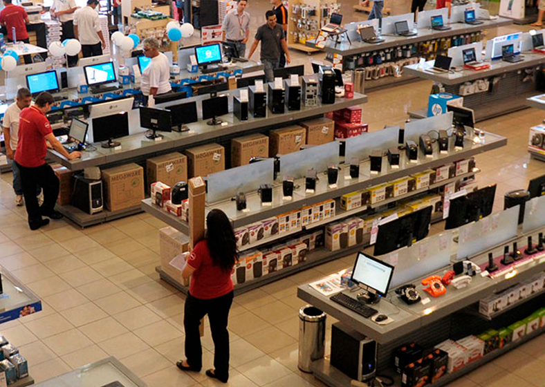 As vendas do setor de equipamentos e material para escritório, informática e comunicação cresceram 14,2% em abril - Foto: Jefferson Rudy/Agência Senado