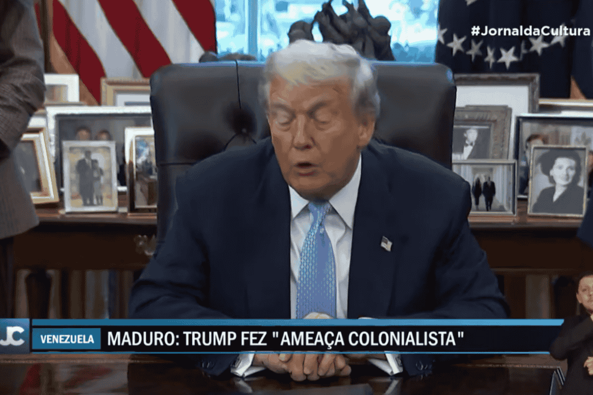 Trump anuncia fechamento total do espaço aéreo da Venezuela